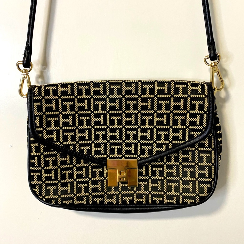 Tommy Hilfiger crossbody branded black purse